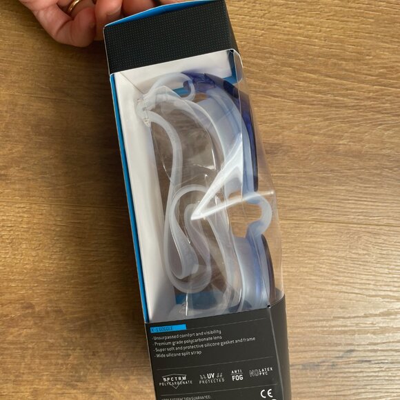 ROKA X1 Swim Goggles - Picture 3 of 6